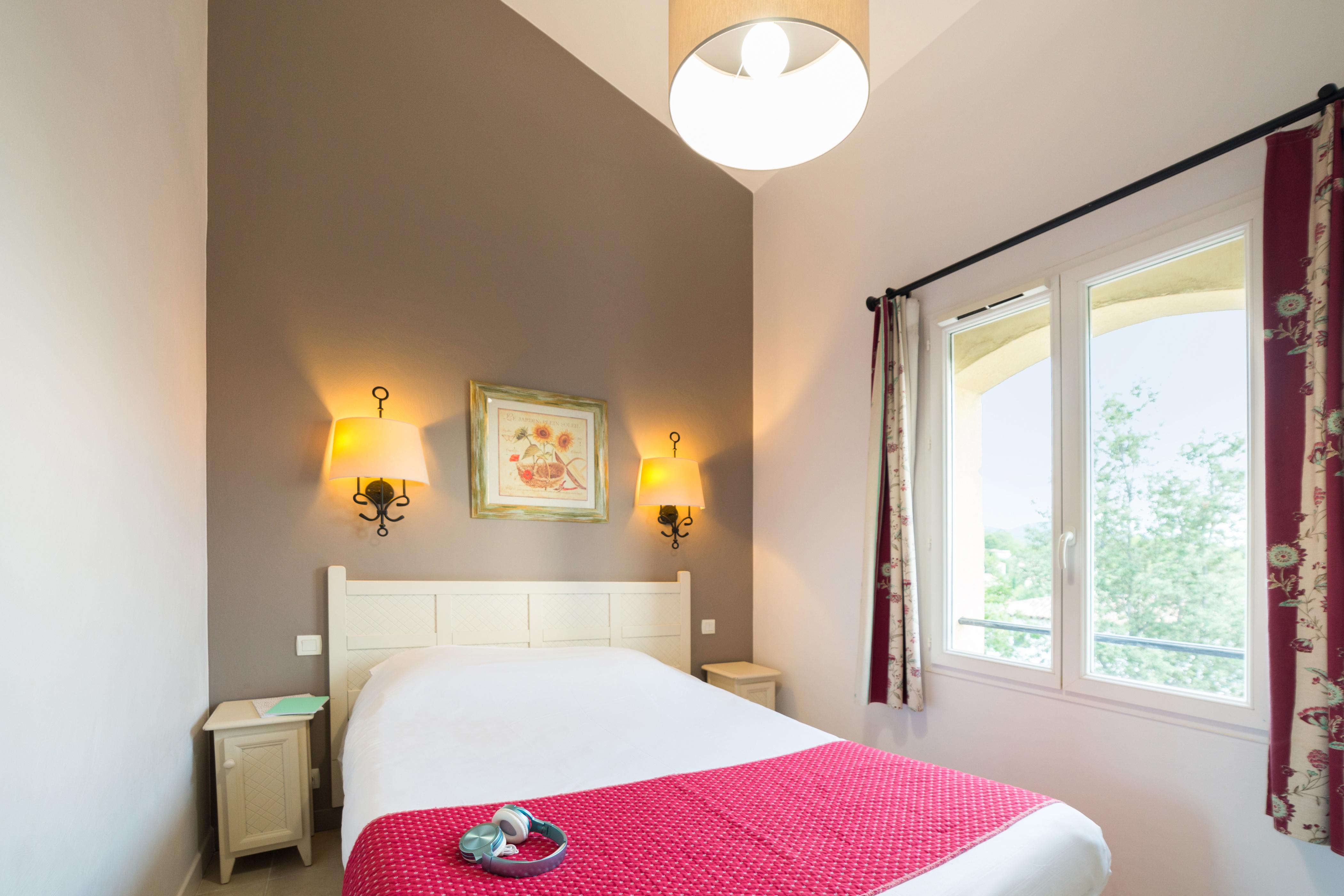 גרוספייר Village Pierre & Vacances Le Rouret מראה חיצוני תמונה