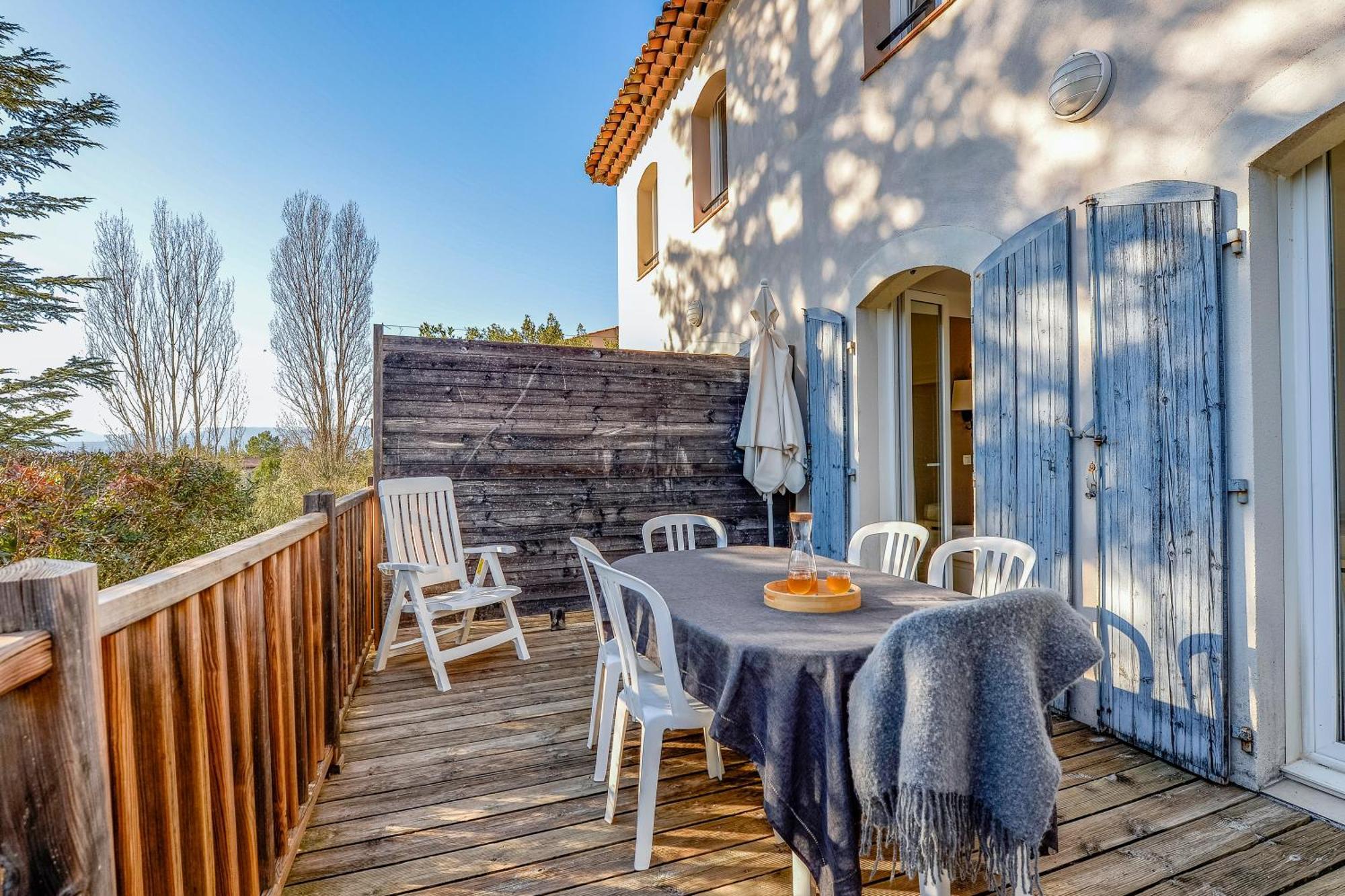 גרוספייר Village Pierre & Vacances Le Rouret מראה חיצוני תמונה