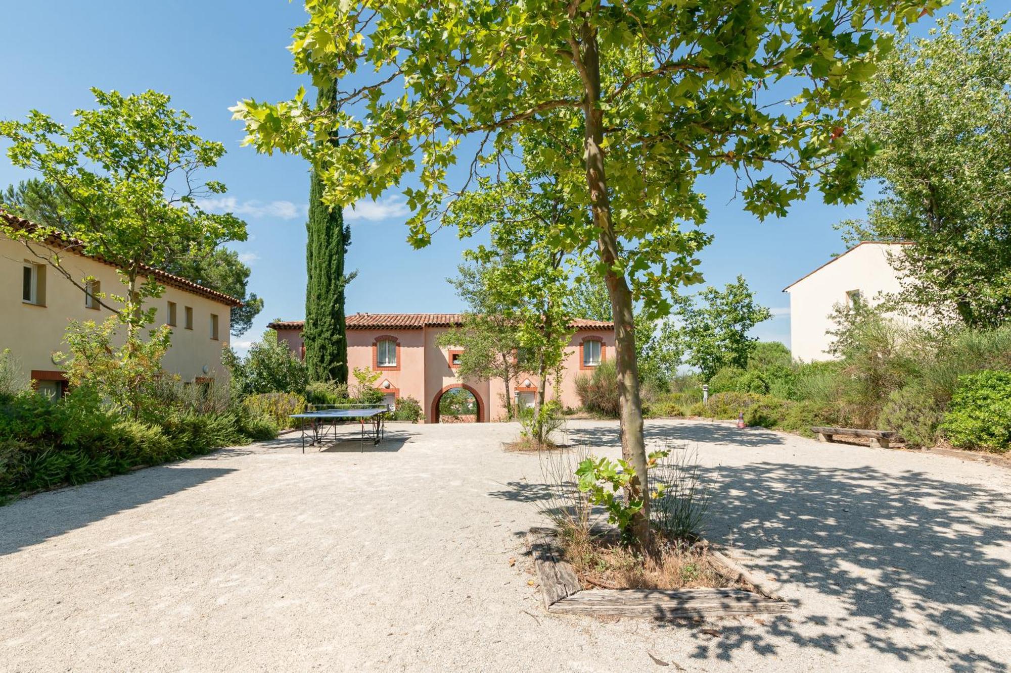 גרוספייר Village Pierre & Vacances Le Rouret מראה חיצוני תמונה