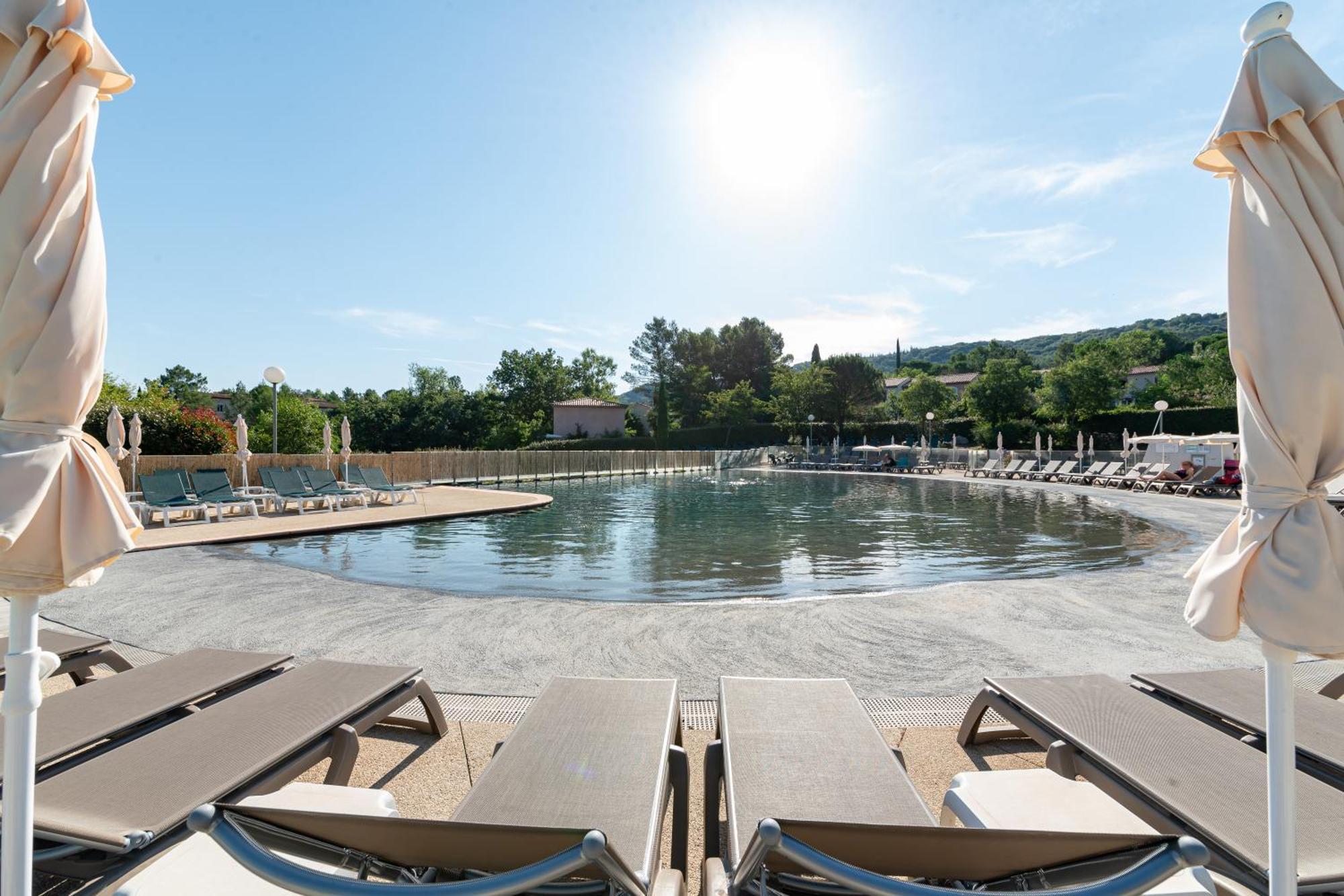 גרוספייר Village Pierre & Vacances Le Rouret מראה חיצוני תמונה
