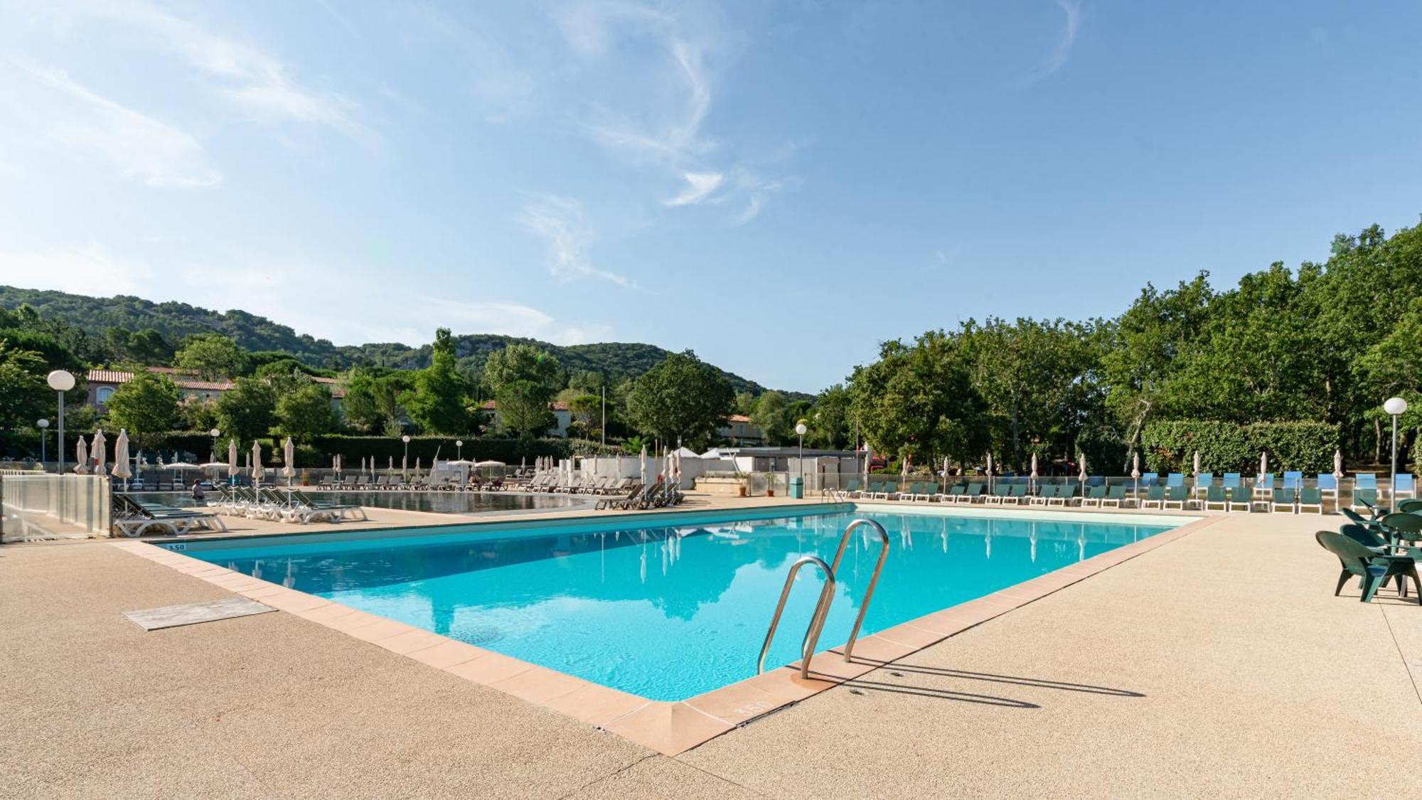 גרוספייר Village Pierre & Vacances Le Rouret מראה חיצוני תמונה